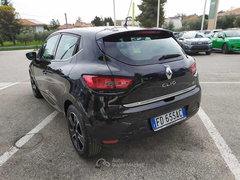 Usata Renault Clio IV 75 CV (55 kW) 2016 Berlina