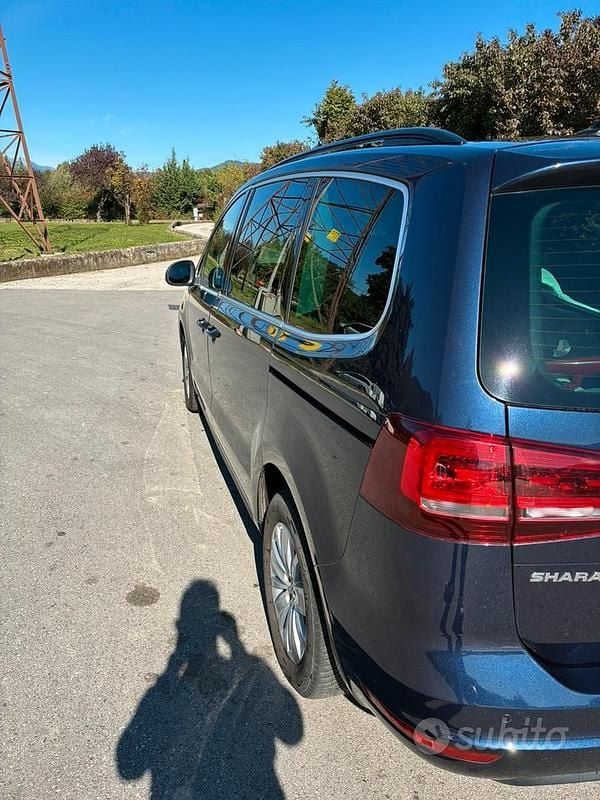 Usata VW Sharan 150 CV (110 kW) 2015 Blu Monovolume