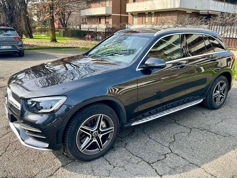 Usata Mercedes GLC200 197 CV (144 kW) 2020 Nero SUV
