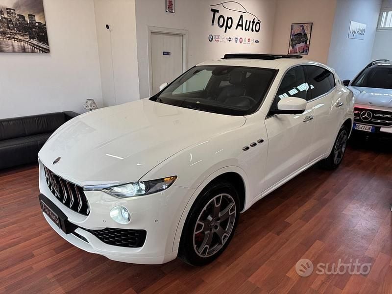 Usata Maserati Levante GranLusso 275 CV (202 kW) 2017 Bianco SUV