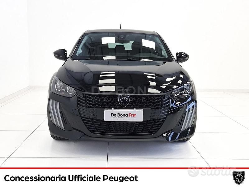 Usata Peugeot 208 Active 75 CV (55 kW) 2024 Nero Utilitaria