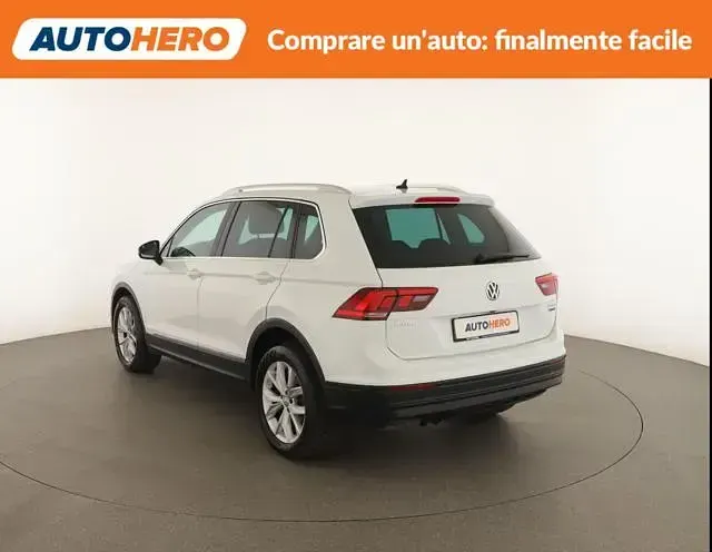 Usata VW Tiguan Business 150 CV (110 kW) 2016 Bianco SUV