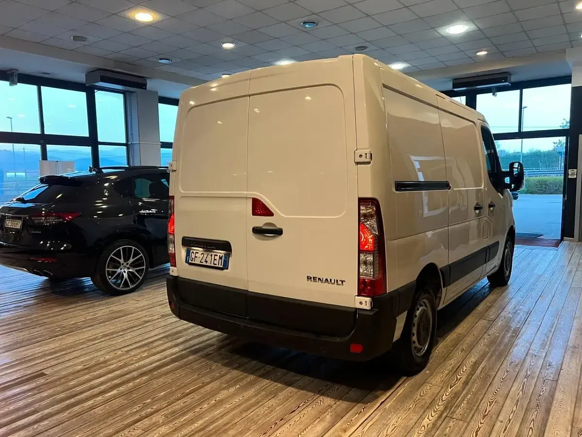 Occasion Renault Master 135 ch (99 kW) 2021 Blanc Monospace