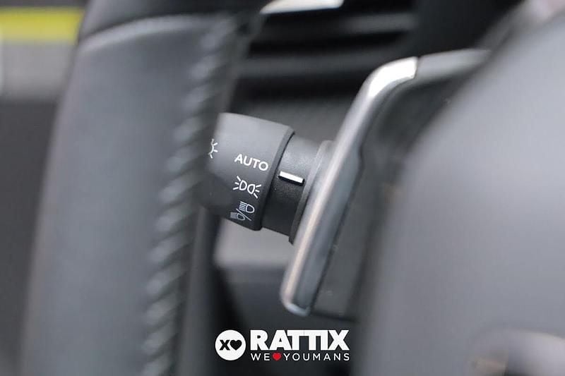 Usata Peugeot 208 Allure 110 CV (80 kW) 2025 Grigio Utilitaria