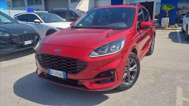 Usata Ford Kuga ST-Line 190 CV (139 kW) 2024 Rossa SUV