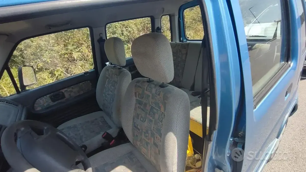 Usata Suzuki Wagon R+ 65 CV (47 kW) 1999 Bluazzurro Monovolume