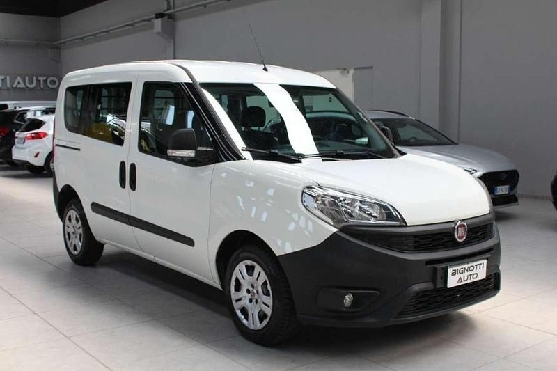 Usata Fiat Doblò 95 CV (69 kW) 2018 Bianco Monovolume