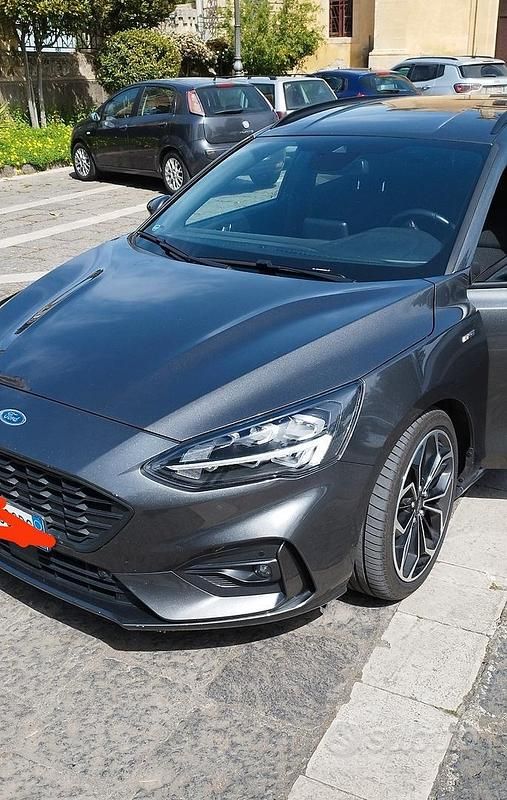 Usata Ford Focus ST-Line 120 CV (88 kW) 2021 Station wagon