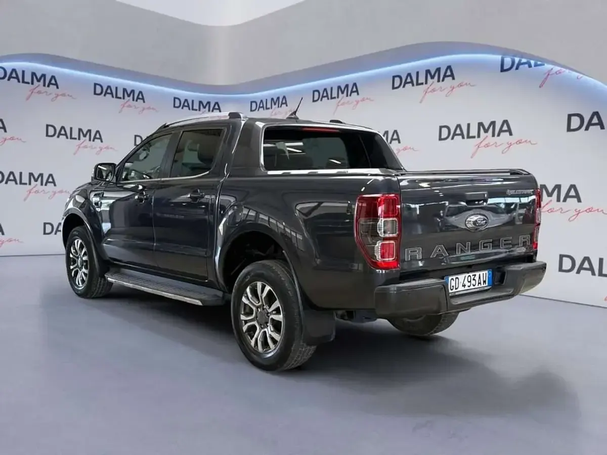 Usata Ford Ranger Wildtrack 170 CV (125 kW) 2020 Magnetic grey metalizzato Pick-up