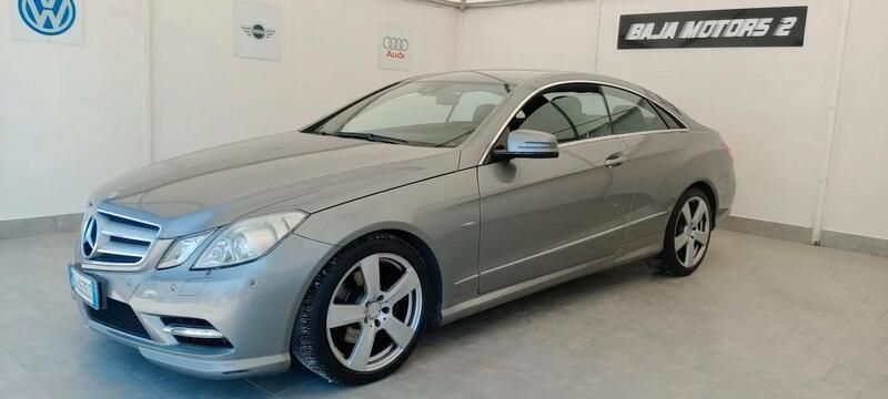 Usata Mercedes E220 Executive 170 CV (125 kW) 2012 Grigio Berlina