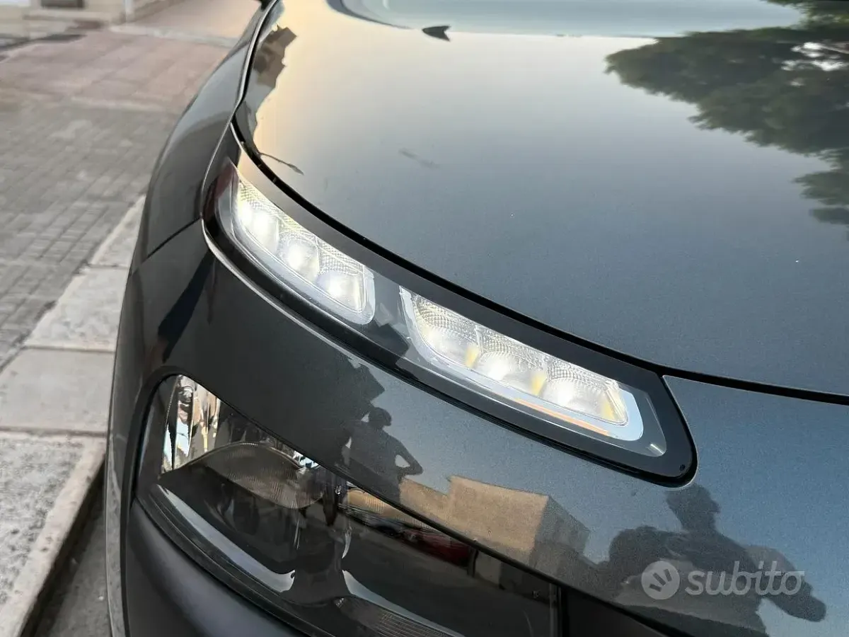 Usata Citroën C4 Shine 82 CV (60 kW) 2016 Grigio SUV