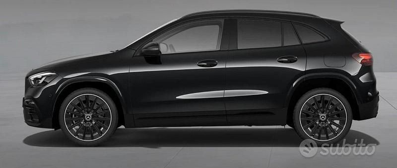 Nuova Mercedes GLA200 AMG line 2025 Nero SUV