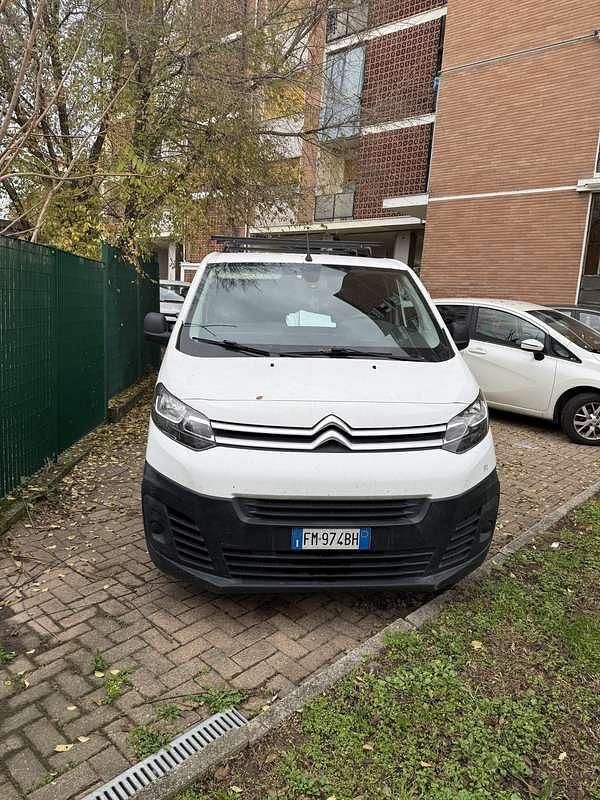 Usata 2017 Citroën Jumpy Monovolume | 9800 € (Buon prezzo) - Immagine 1/4