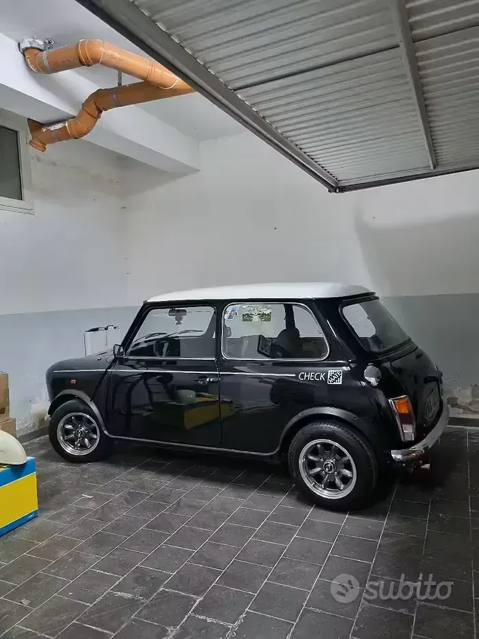 Usata Rover Mini 41 CV (30 kW) 1990 Nero Utilitaria