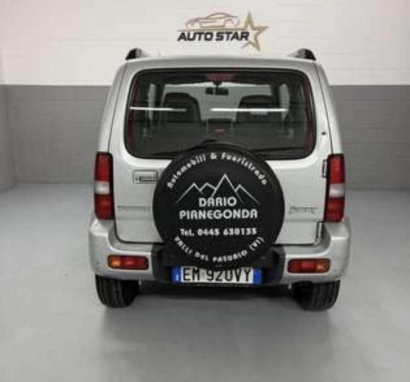 Usata Suzuki Jimny 86 CV (63 kW) 2012 Other SUV