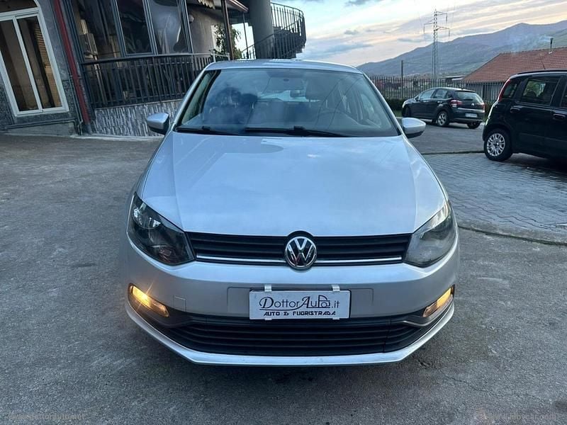 Usata VW Polo 75 CV (55 kW) 2014 Argento Berlina