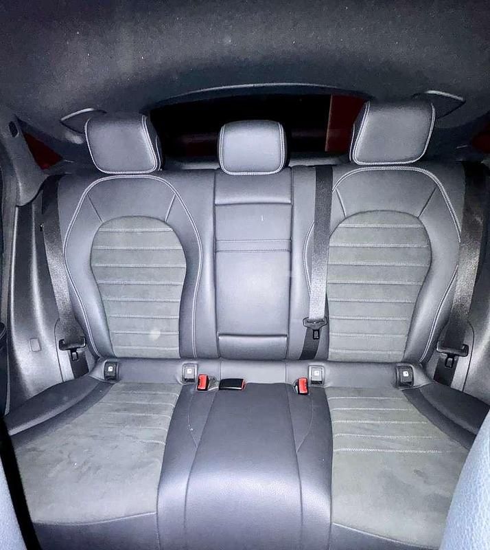 Usata Mercedes GLC300 Premium 245 CV (180 kW) 2019 Grigio scuro Coupé