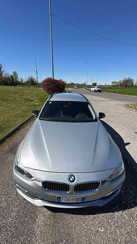 Usata BMW 320 Luxury Line 190 CV (139 kW) 2018 Station wagon