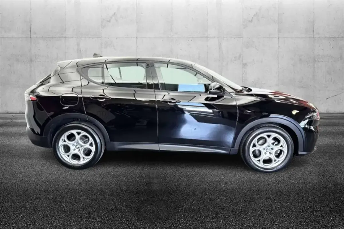 Usata Alfa Romeo Tonale Sprint 131 CV (96 kW) 2023 Nero SUV