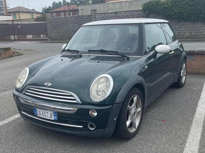 Usata 2005 Mini ONE Due volumi | 1500 € (Buon prezzo) - Immagine 1/4