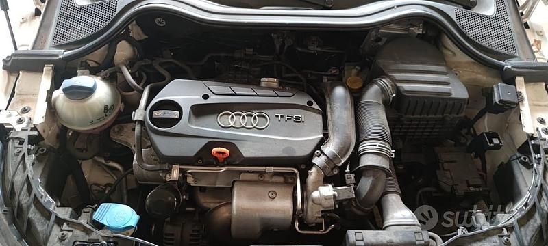 Usata Audi A1 Ambition 122 CV (89 kW) 2011 Bianco Utilitaria