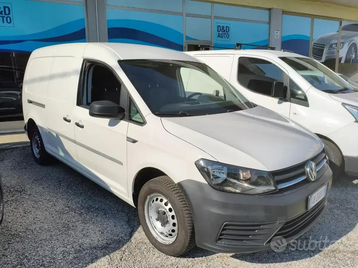 Usata VW Caddy 102 CV (75 kW) 2020 Bianco Monovolume