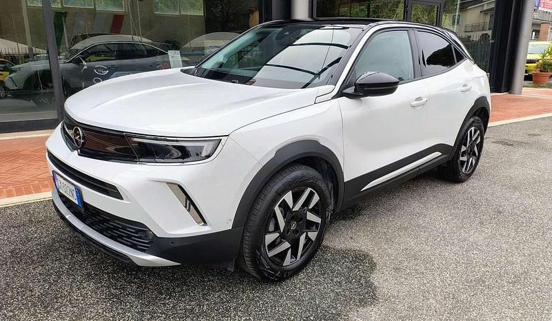 Bianco Usata 2023 Opel Mokka SUV | 16.900 € (Ottimo prezzo) - Immagine 1/4