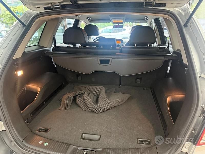 Usata Opel Antara Cosmo 163 CV (119 kW) 2011 Grigio SUV