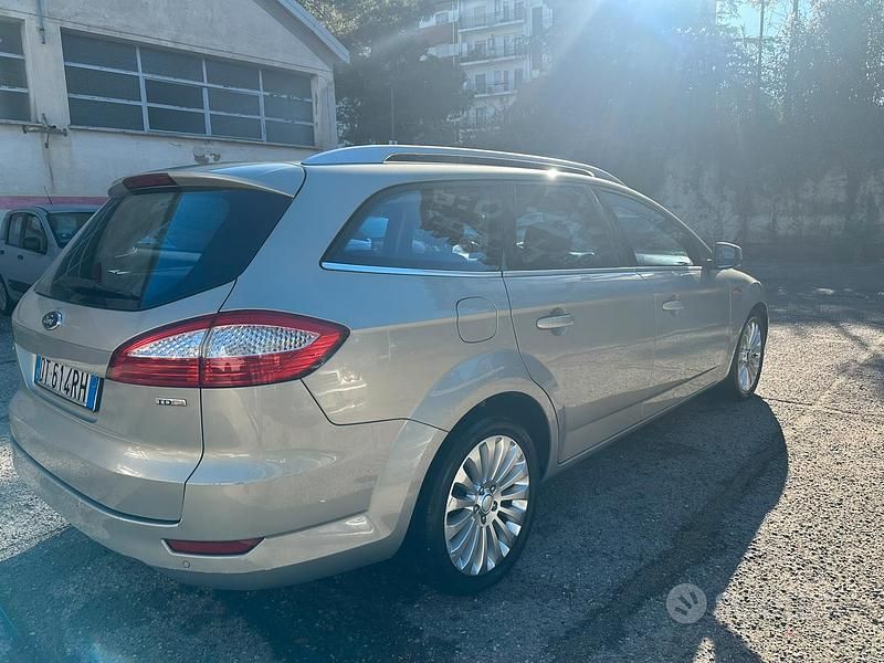 Usata Ford Mondeo 140 CV (102 kW) 2009 Station wagon