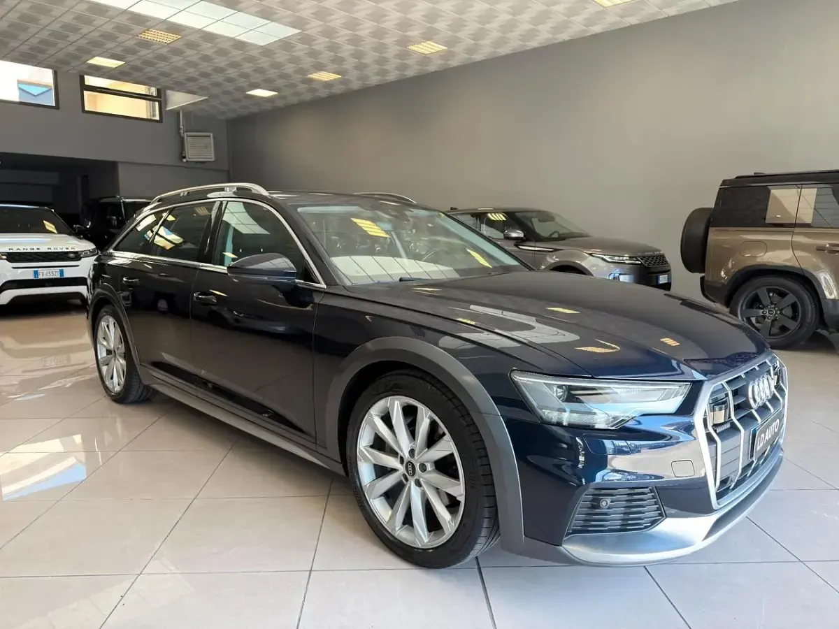 Begagnad Audi A6 Allroad Ambiente 204 HK (150 kW) 2023 Blå Kombi