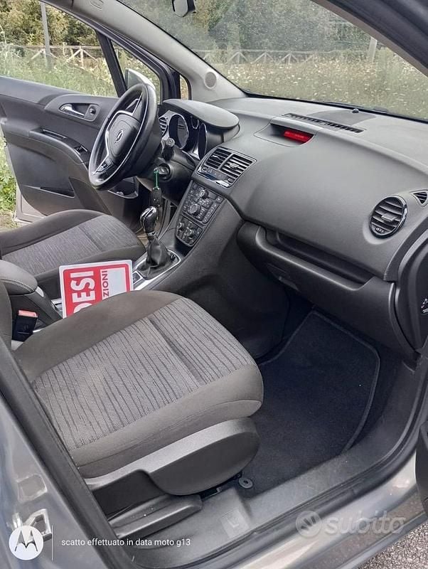 Usata Opel Meriva 120 CV (88 kW) 2015 Grigio Monovolume
