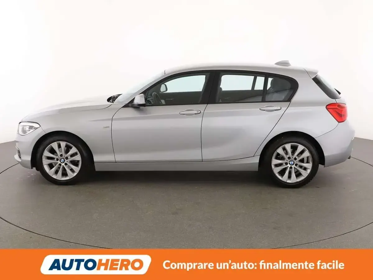 Occasion BMW 118 Urban Line 136 ch (100 kW) 2017 Gris Citadine