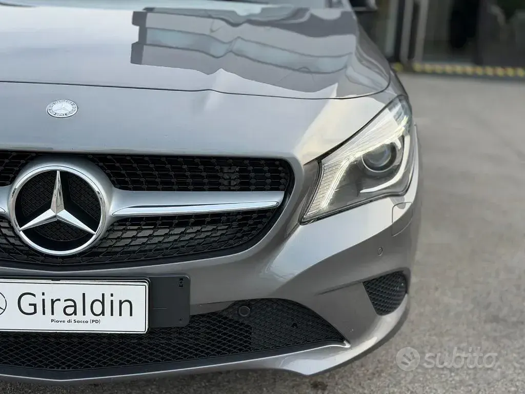 Usata Mercedes CLA200 156 CV (114 kW) 2016 Grigio Station wagon
