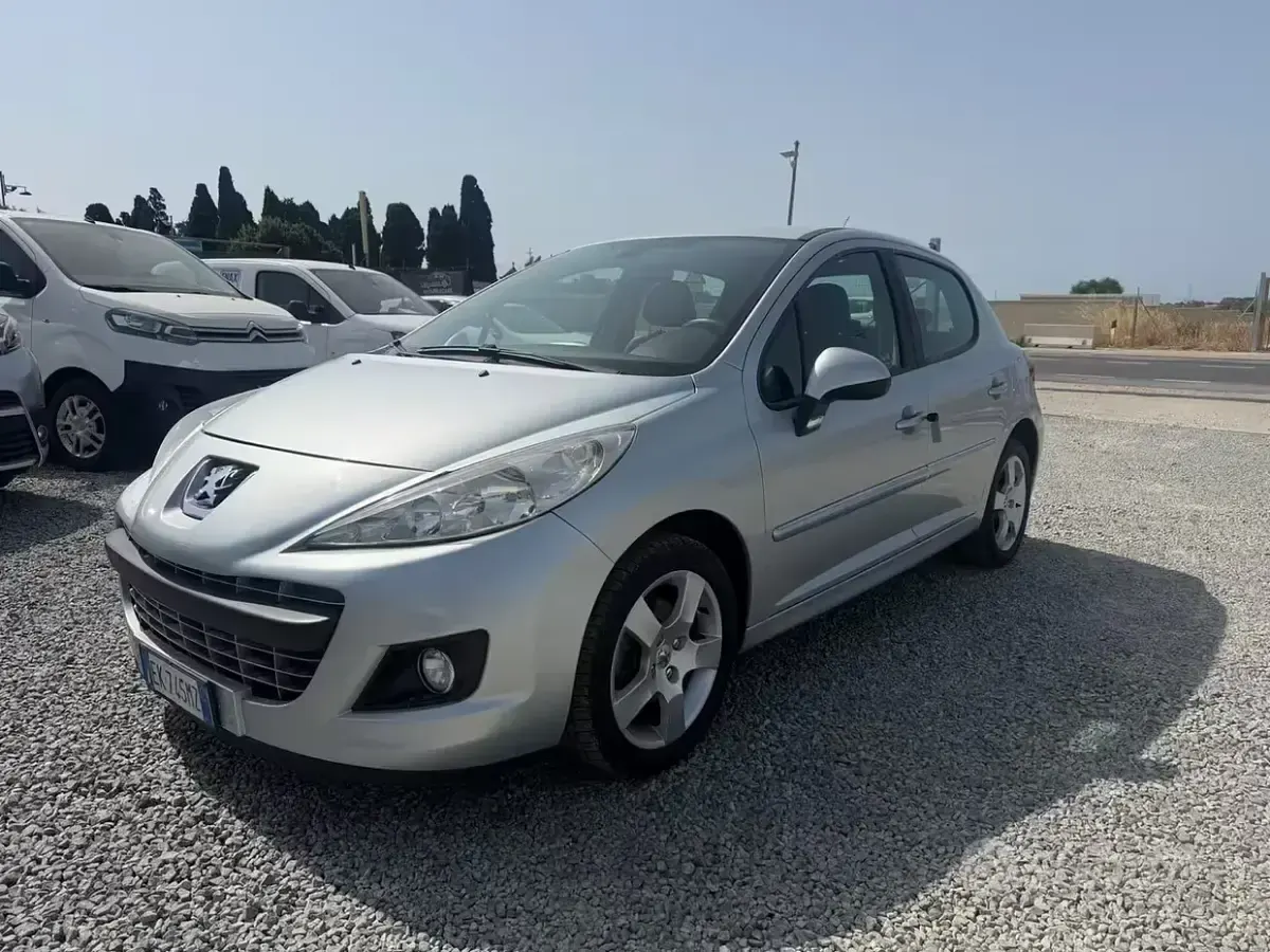 Usata Peugeot 207 Allure 112 CV (82 kW) 2012 Grigio Berlina