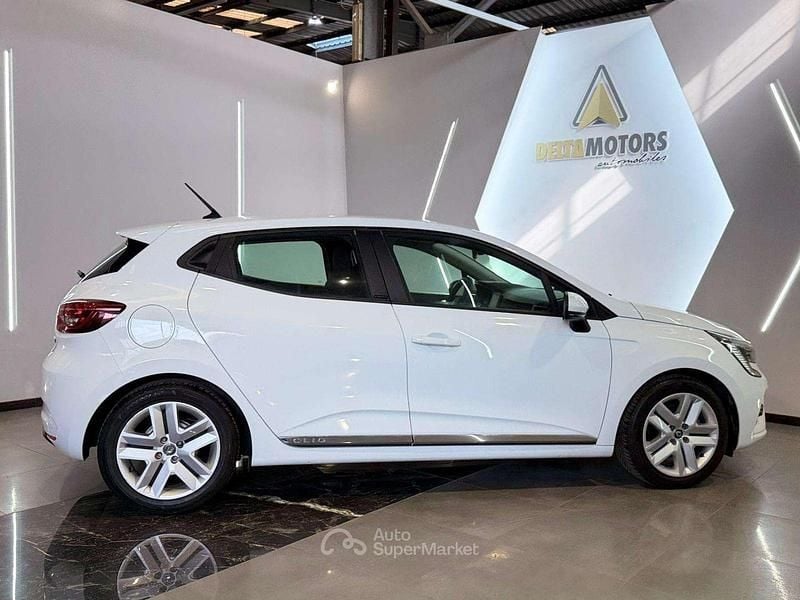 Usata Renault Clio V Zen 91 CV (66 kW) 2021 Bianco Berlina