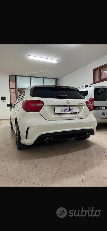 Usata Mercedes A200 Premium 136 CV (100 kW) 2015 Bianco Utilitaria