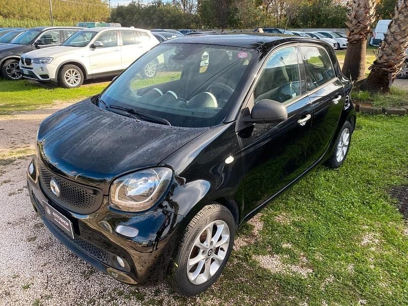 Nero Usata 2016 Smart ForFour Prime Utilitaria | 8500 € (Buon prezzo) - Immagine 1/4