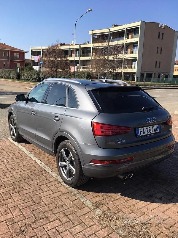 Usata Audi Q3 150 CV (110 kW) 2015 Grigio SUV