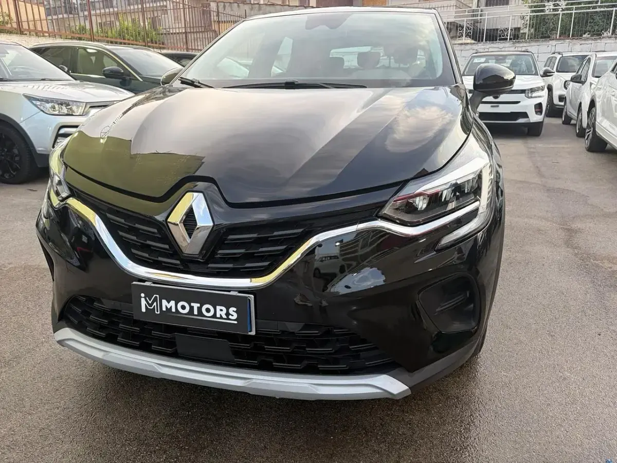 Usata Renault Captur Equilibre 140 CV (102 kW) 2023 Viola SUV