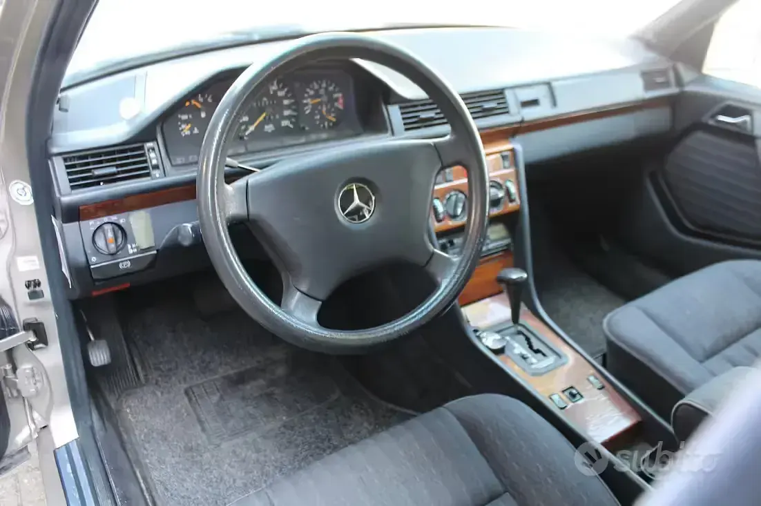 Usata Mercedes E230 1992 Station wagon