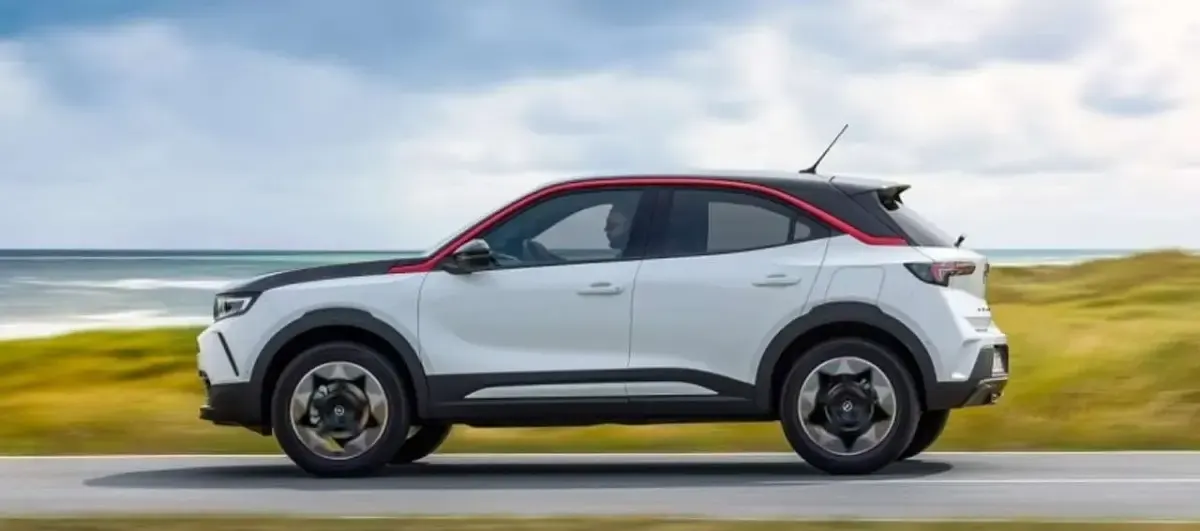 Nuova Opel Mokka Edition 136 CV (100 kW) 2026 Argento SUV