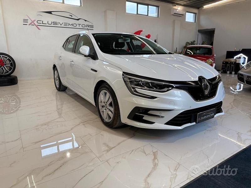 Bianco Usata 2021 Renault Mégane IV RS Line Tre volumi | 16.900 € (Ottimo prezzo) - Immagine 1/4