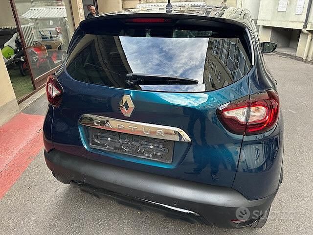 Usata Renault Captur Business 90 CV (66 kW) 2018 Blu SUV