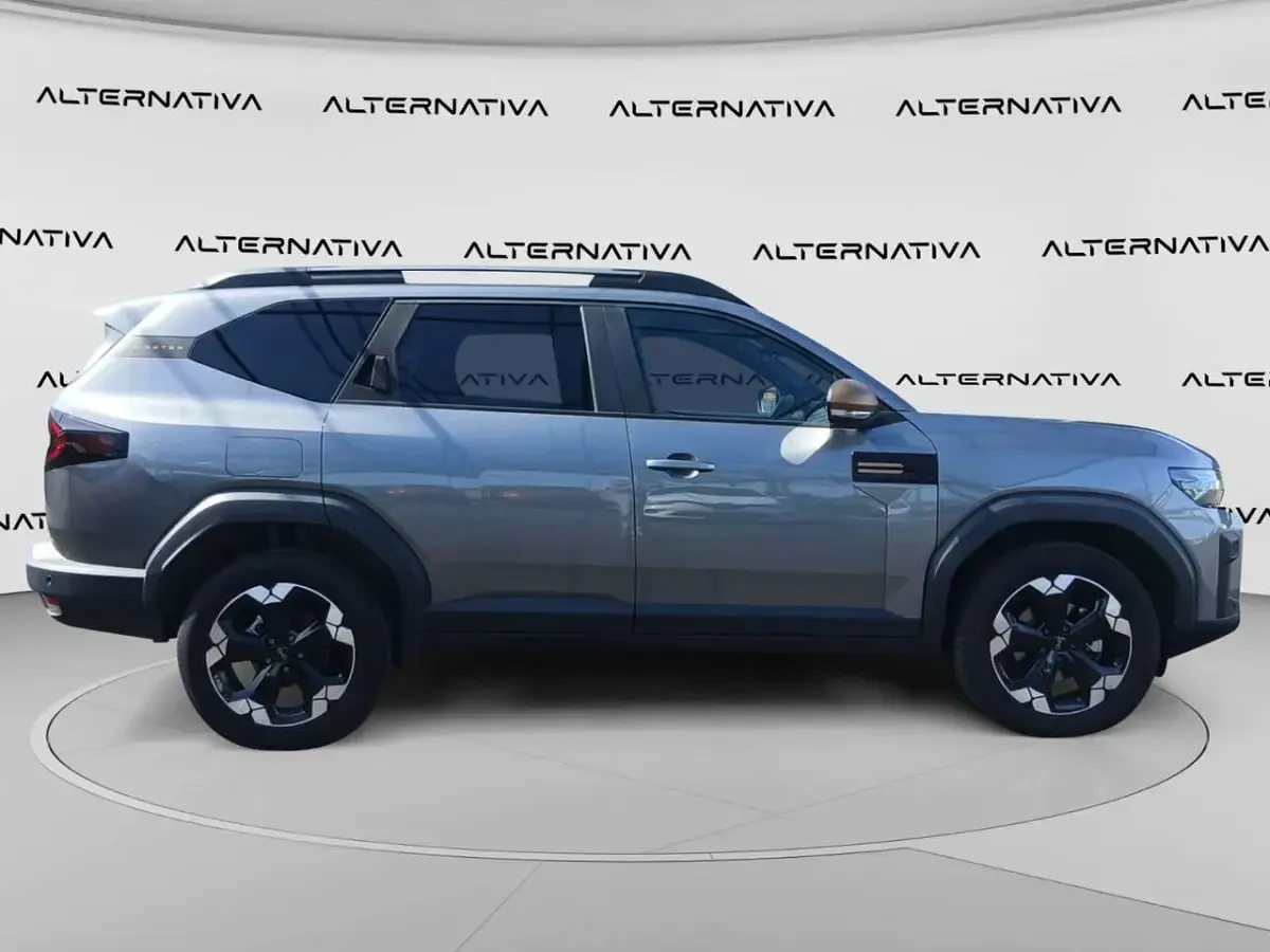 Usata Dacia Bigster Extreme 140 CV (102 kW) 2025 Grigio scisto SUV