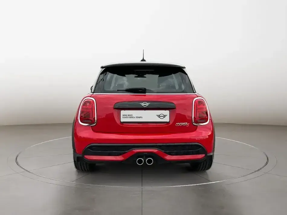 Usata Mini Cooper S Classic 178 CV (130 kW) 2022 Rosso Utilitaria