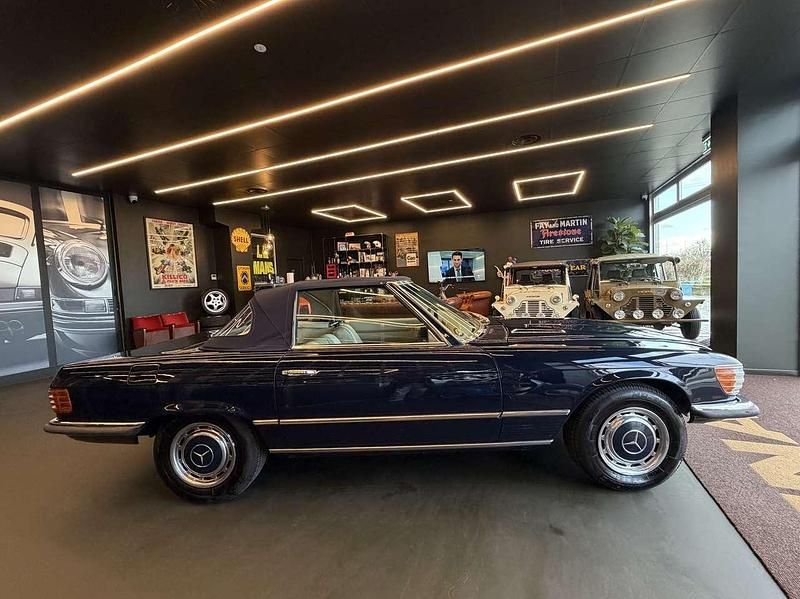 Usata Mercedes SL350 200 CV (147 kW) 1971 Blu notte pastello Cabrio