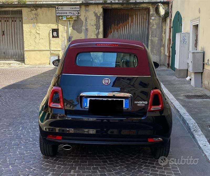 Usata Fiat 500 70 CV (51 kW) 2020 Nero Cabrio