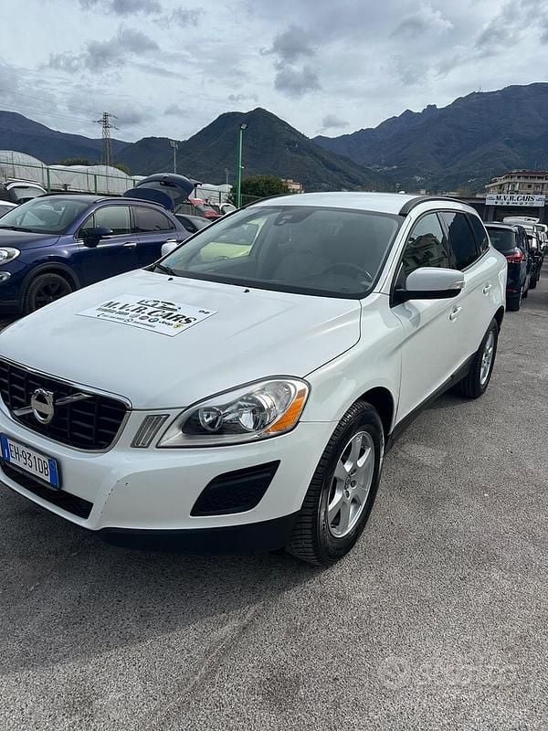 Usata Volvo XC60 Summum 163 CV (119 kW) 2011 Bianco SUV