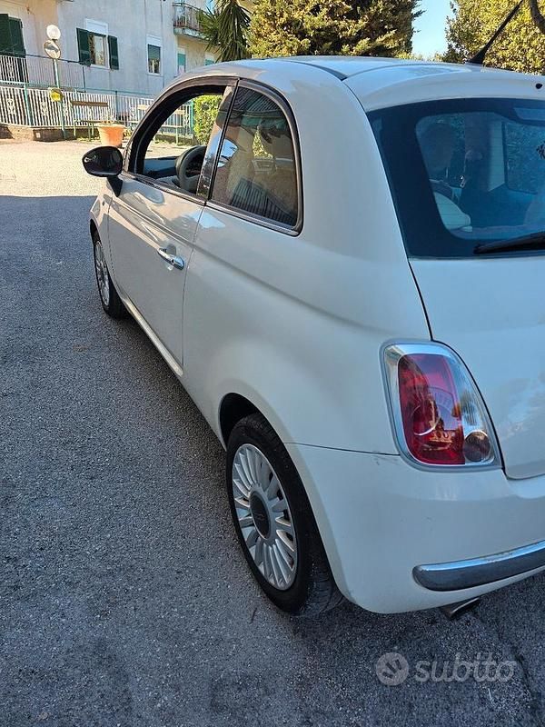 Usata Fiat 500 75 CV (55 kW) 2011 Bianco Berlina