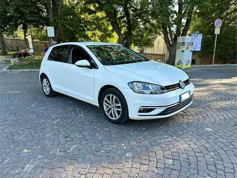 Usata VW Golf VII Highline 110 CV (80 kW) 2015 Bianco Berlina